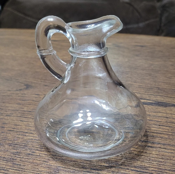 Vintage Anchor Hocking Clear Glass Vinegar/Oil Cruet Bottle Pitcher - Picture 2 of 3